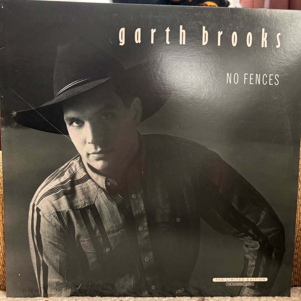 Garth Brooks 'No Fences' Vinyl Record